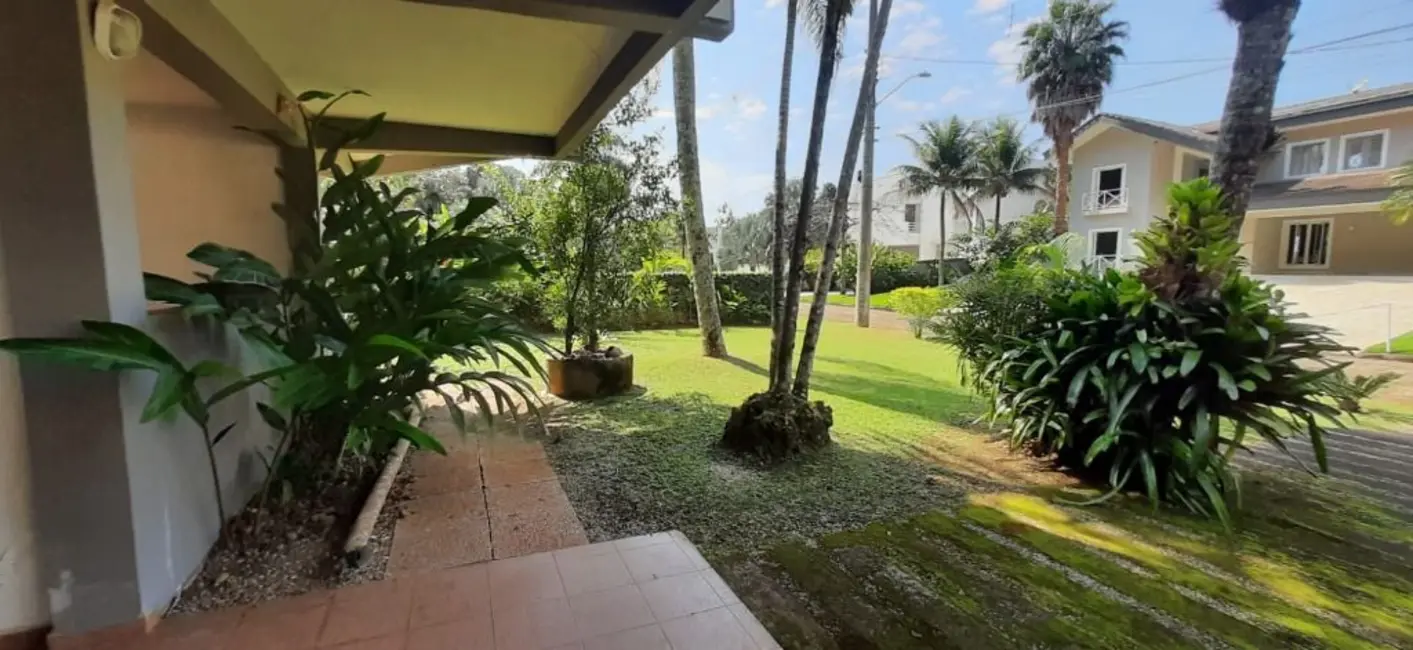 Foto 1 de Casa de Condomínio com 5 quartos à venda, 450m2 em Massaguaçu, Caraguatatuba - SP