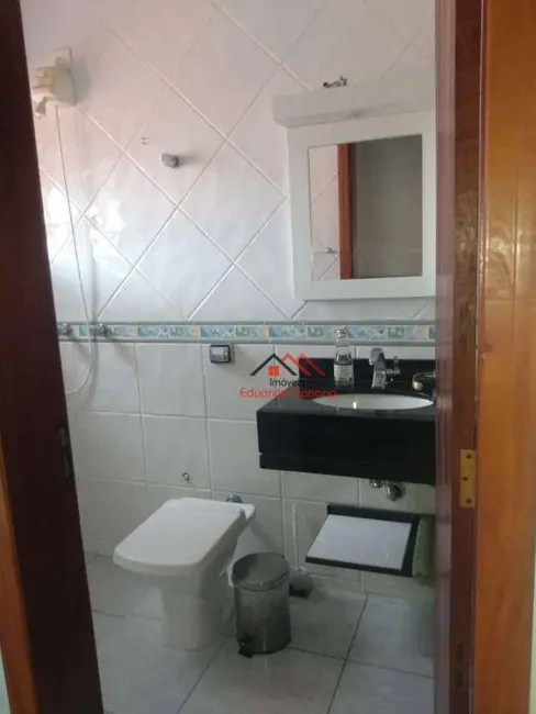 Foto 7 de Sobrado com 3 quartos à venda, 301m2 em Indaiá, Caraguatatuba - SP