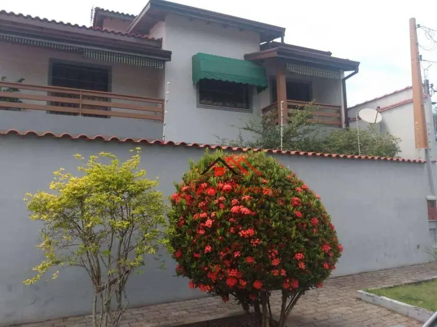 Foto 1 de Sobrado com 3 quartos à venda, 301m2 em Indaiá, Caraguatatuba - SP