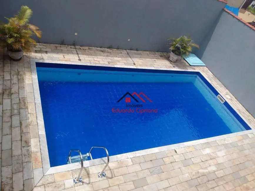 Foto 2 de Sobrado com 3 quartos à venda, 301m2 em Indaiá, Caraguatatuba - SP