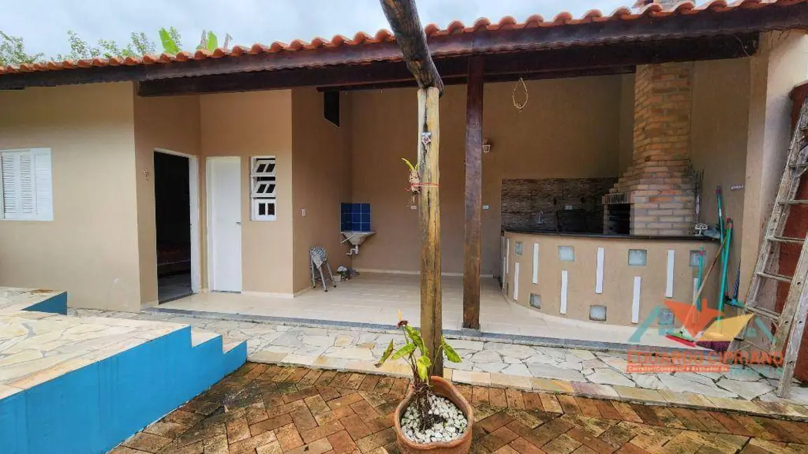 Foto 4 de Casa com 4 quartos à venda, 401m2 em Massaguaçu, Caraguatatuba - SP