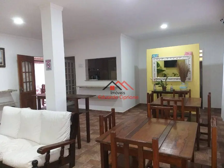 Foto 3 de Pousada com 8 quartos à venda, 680m2 em Massaguaçu, Caraguatatuba - SP