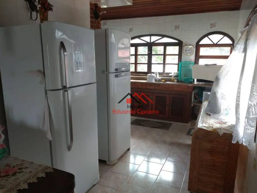 Foto 9 de Chácara com 5 quartos à venda, 1200m2 em Martim de Sá, Caraguatatuba - SP