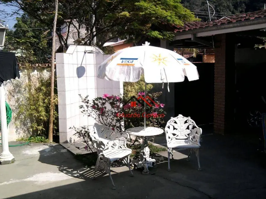 Foto 5 de Sobrado com 4 quartos à venda, 250m2 em Massaguaçu, Caraguatatuba - SP