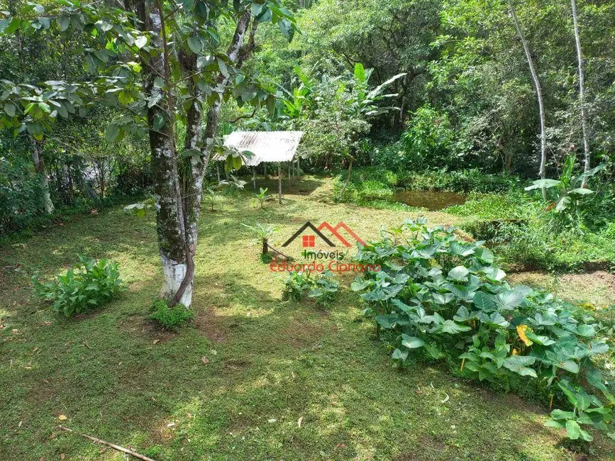 Foto 1 de Terreno / Lote à venda, 380m2 em Massaguaçu, Caraguatatuba - SP