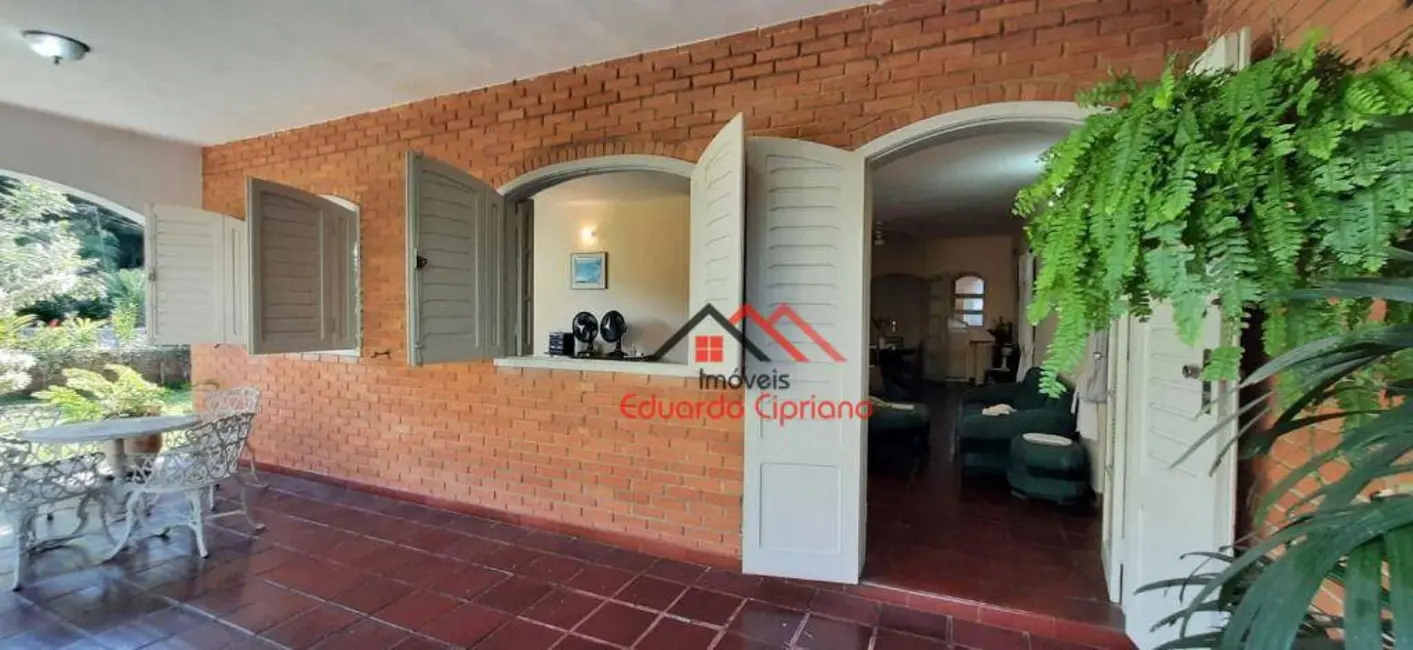 Foto 8 de Casa de Condomínio com 3 quartos à venda, 450m2 em Massaguaçu, Caraguatatuba - SP