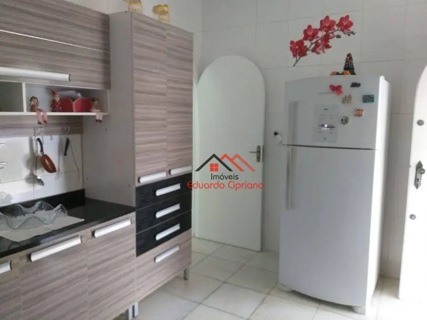 Foto 6 de Loja à venda, 371m2 em Indaiá, Caraguatatuba - SP