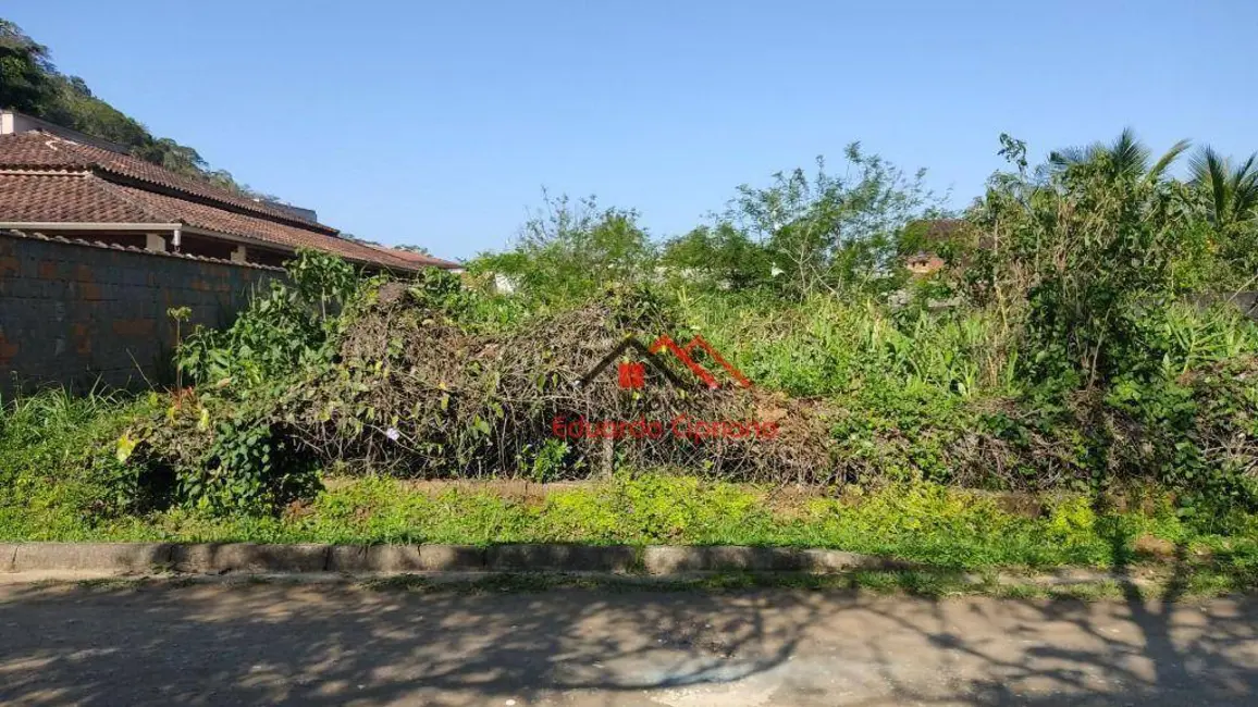 Foto 1 de Terreno / Lote à venda, 600m2 em Caraguatatuba - SP