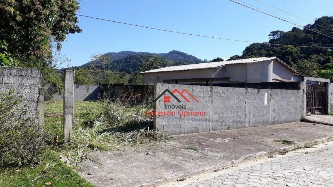 Foto 1 de Terreno / Lote à venda, 364m2 em Portal da Fazendinha, Caraguatatuba - SP