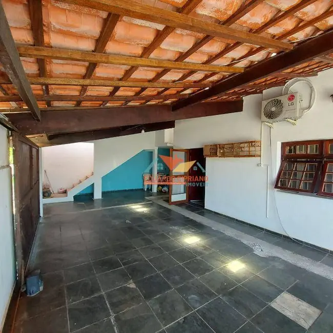 Foto 7 de Casa com 5 quartos à venda, 340m2 em Praia das Palmeiras, Caraguatatuba - SP