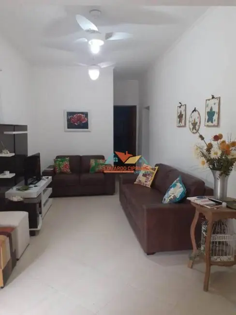 Casa com 3 quartos à venda, 940m2 em Massaguaçu, Caraguatatuba - SP - imagem 4 Foto 4 de Casa com 3 quartos à venda, 940m2 em Massaguaçu, Caraguatatuba - SP