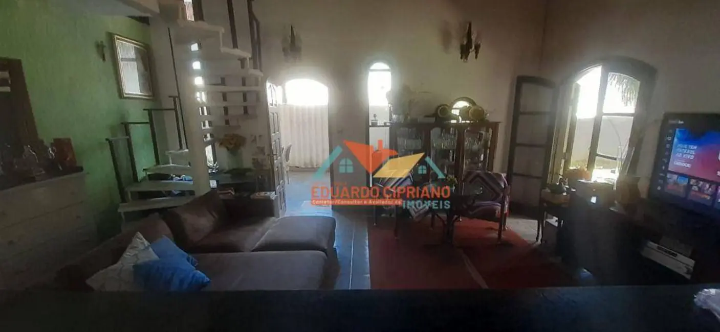 Foto 7 de Casa de Condomínio com 3 quartos à venda, 300m2 em Massaguaçu, Caraguatatuba - SP