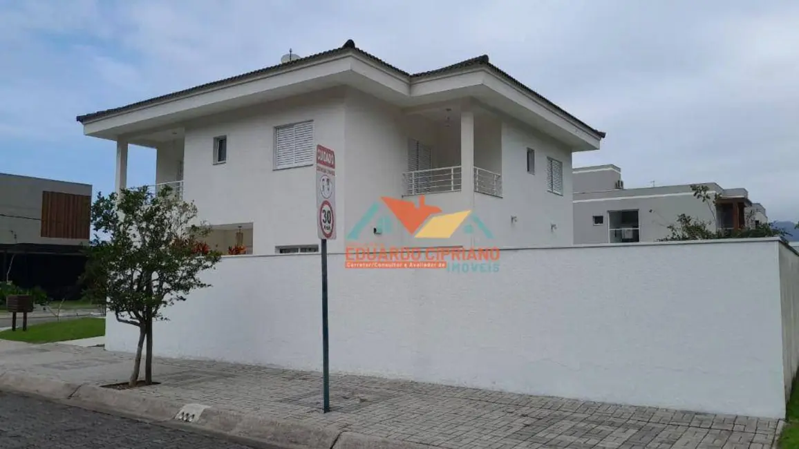 Foto 9 de Casa de Condomínio com 4 quartos à venda, 379m2 em Costa Nova, Caraguatatuba - SP