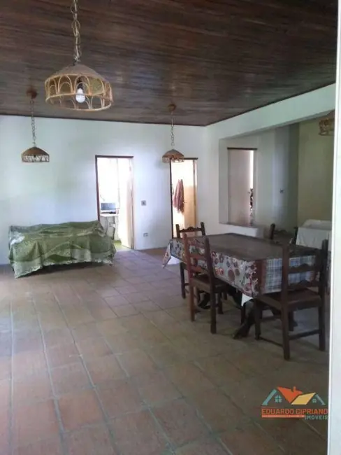 Foto 2 de Casa com 2 quartos à venda, 351m2 em Massaguaçu, Caraguatatuba - SP