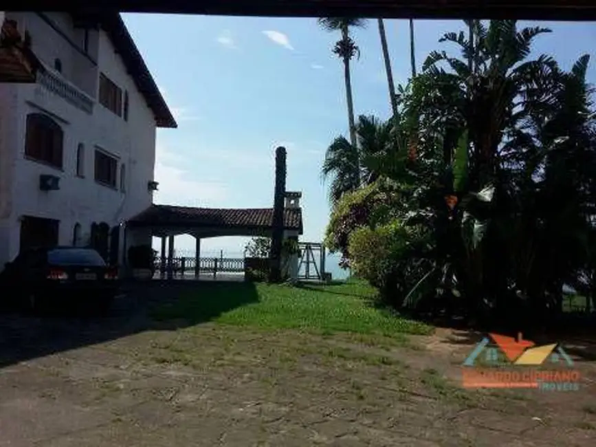 Foto 4 de Sobrado com 8 quartos à venda, 1560m2 em Massaguaçu, Caraguatatuba - SP