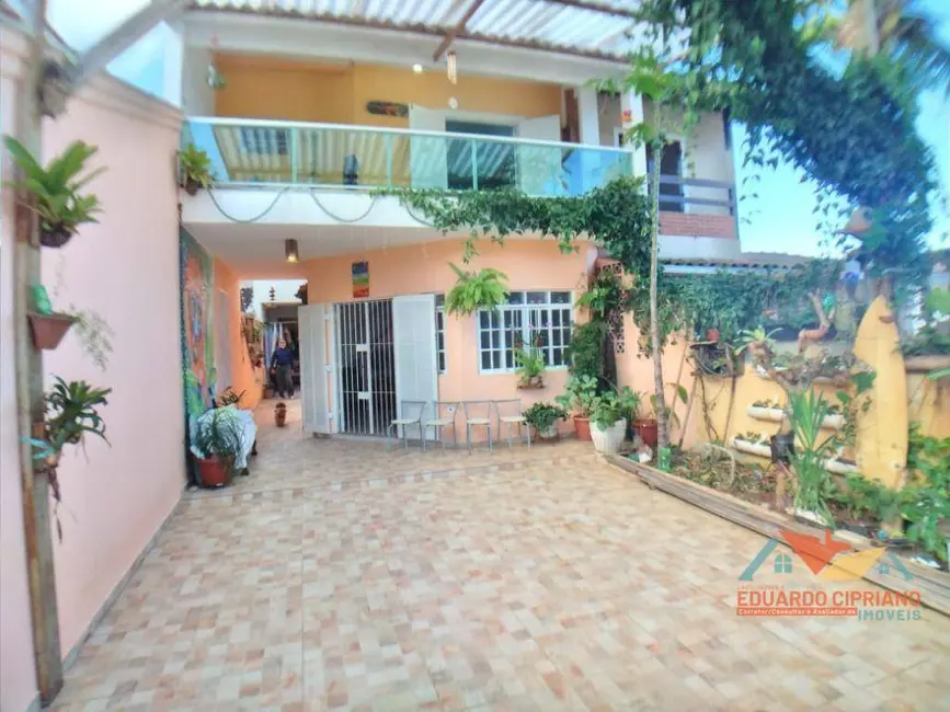 Foto 1 de Casa com 5 quartos à venda, 180m2 em Massaguaçu, Caraguatatuba - SP