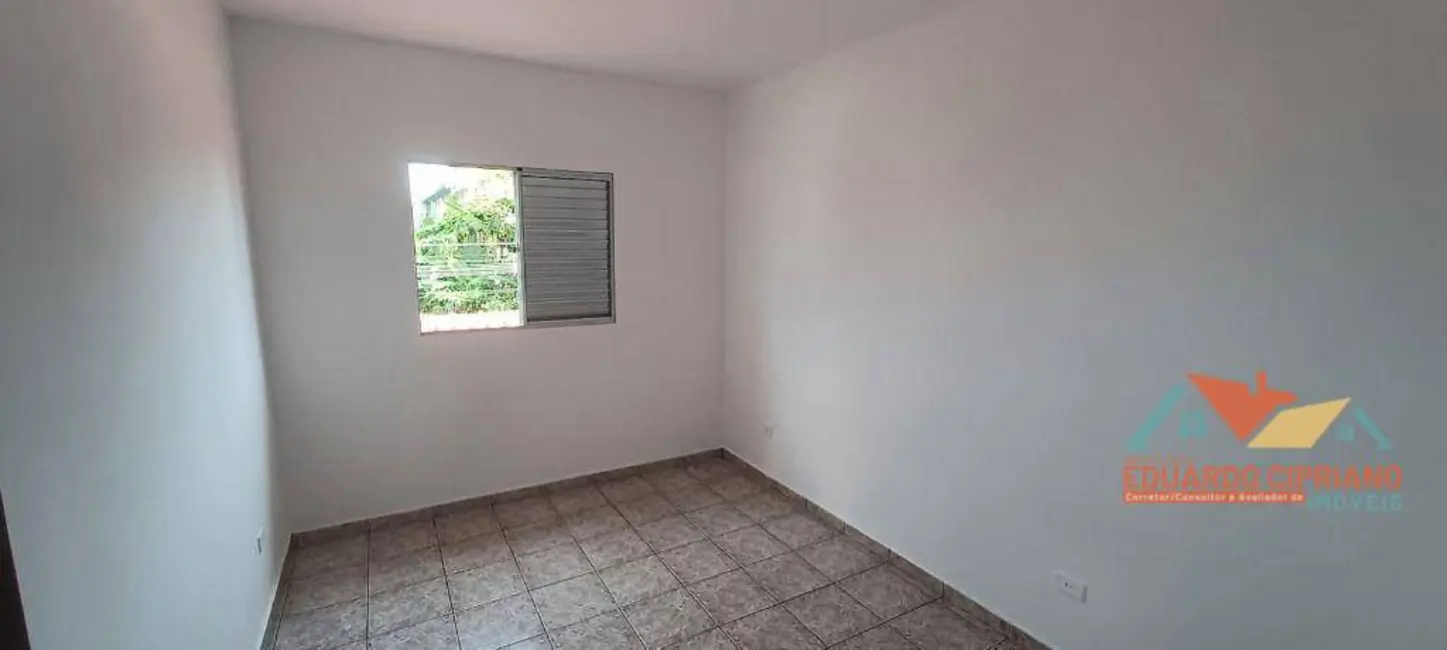 Foto 9 de Casa de Condomínio com 2 quartos para alugar, 70m2 em Massaguaçu, Caraguatatuba - SP