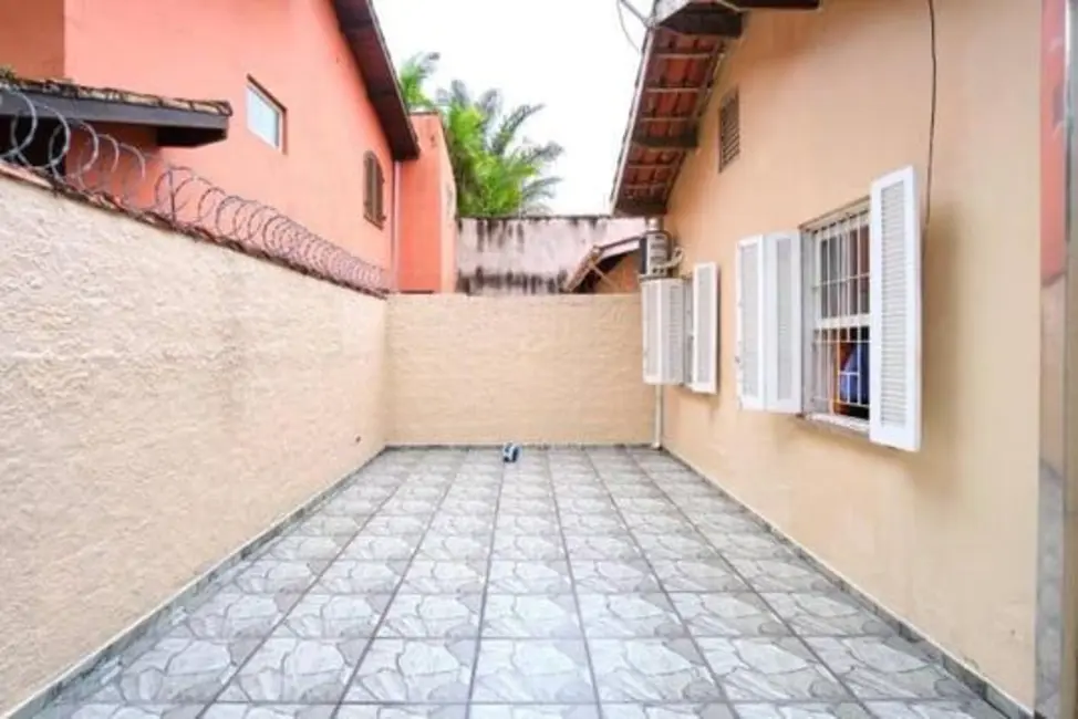 Foto 3 de Casa com 2 quartos à venda, 184m2 em Massaguaçu, Caraguatatuba - SP