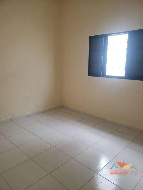 Foto 9 de Casa com 2 quartos à venda, 168m2 em Caraguatatuba - SP