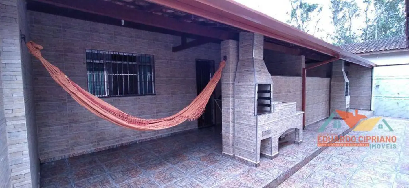 Foto 1 de Casa com 4 quartos à venda, 300m2 em Ubatuba - SP