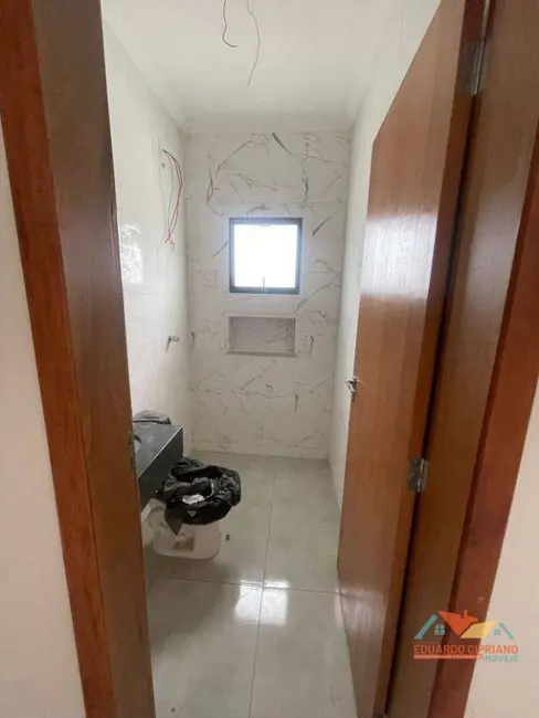 Sobrado com 2 quartos à venda, 73m2 em Massaguaçu, Caraguatatuba - SP - imagem 6 Foto 6 de Sobrado com 2 quartos à venda, 73m2 em Massaguaçu, Caraguatatuba - SP