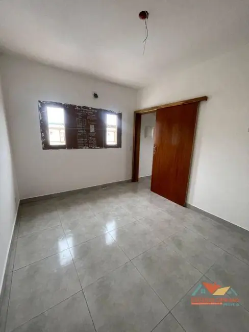 Sobrado com 2 quartos à venda, 73m2 em Massaguaçu, Caraguatatuba - SP - imagem 4 Foto 4 de Sobrado com 2 quartos à venda, 73m2 em Massaguaçu, Caraguatatuba - SP