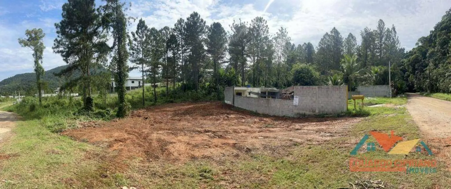 Foto 2 de Terreno / Lote à venda, 498m2 em Capricórnio II, Caraguatatuba - SP