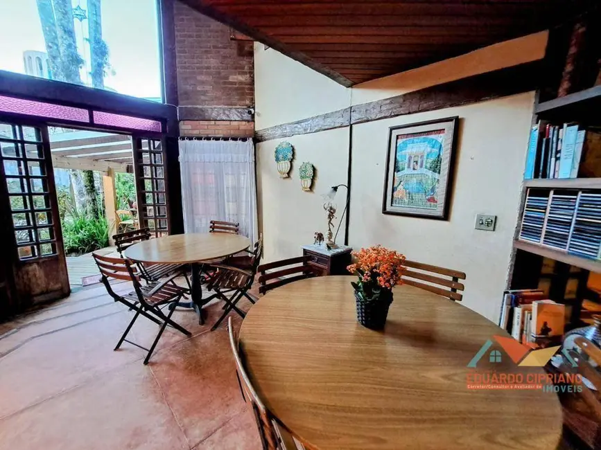 Foto 9 de Casa com 5 quartos à venda, 720m2 em Sao Sebastiao - SP