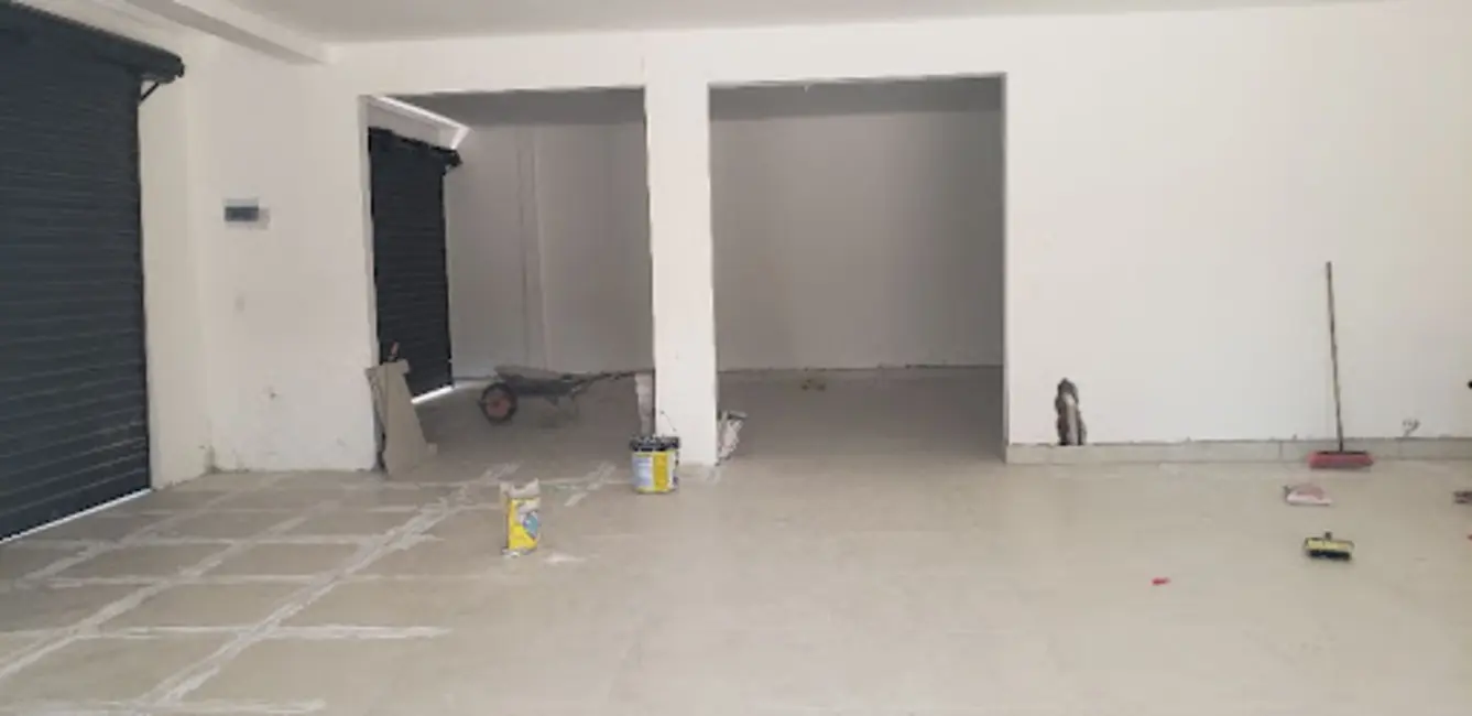 Foto 9 de Loja para alugar, 103m2 em Caraguatatuba - SP