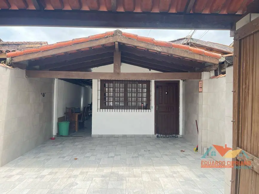 Foto 1 de Casa com 2 quartos à venda, 125m2 em Jardim das Gaivotas, Caraguatatuba - SP