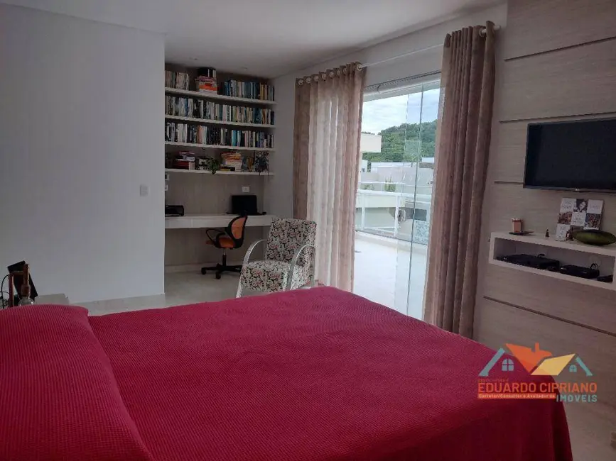 Foto 8 de Sobrado com 4 quartos à venda, 353m2 em Costa Nova, Caraguatatuba - SP