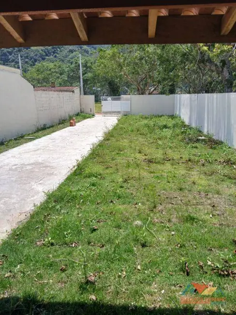 Foto 2 de Casa com 2 quartos à venda, 300m2 em Massaguaçu, Caraguatatuba - SP