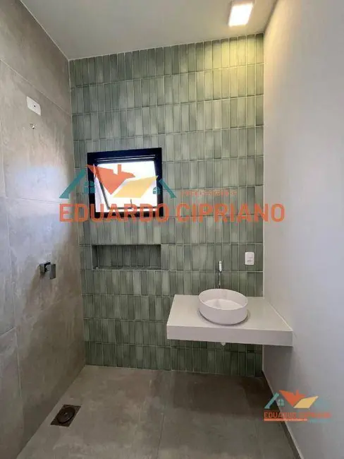 Foto 4 de Casa com 3 quartos à venda, 250m2 em Massaguaçu, Caraguatatuba - SP