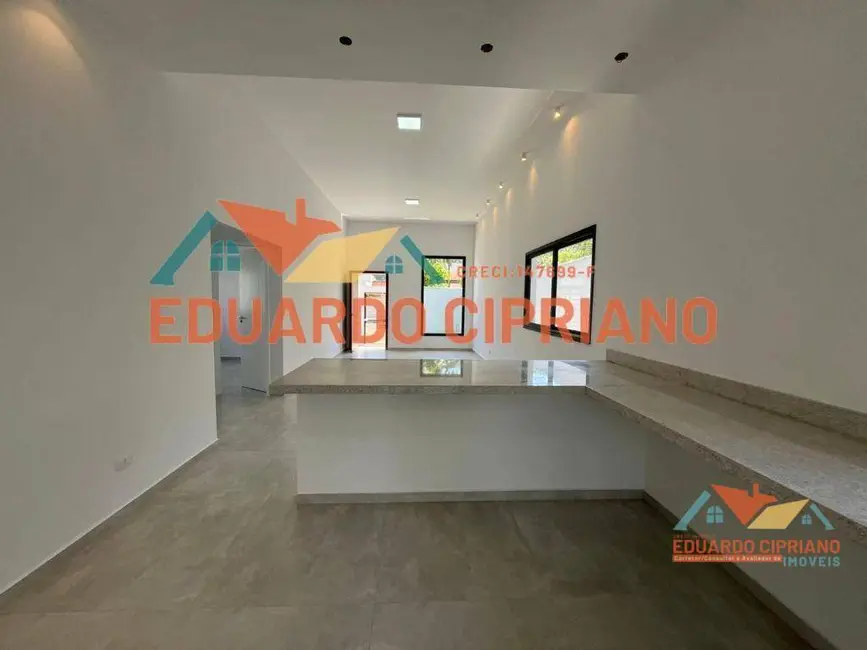 Foto 7 de Casa com 3 quartos à venda, 250m2 em Massaguaçu, Caraguatatuba - SP