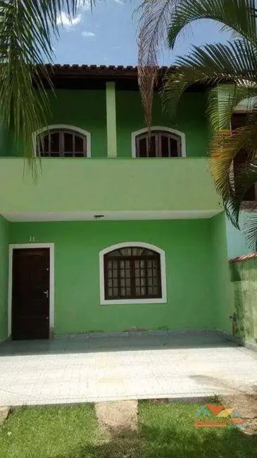 Foto 1 de Casa com 2 quartos para alugar em Massaguaçu, Caraguatatuba - SP