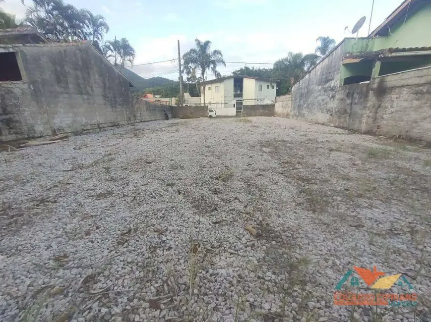 Foto 1 de Terreno / Lote à venda, 300m2 em Massaguaçu, Caraguatatuba - SP