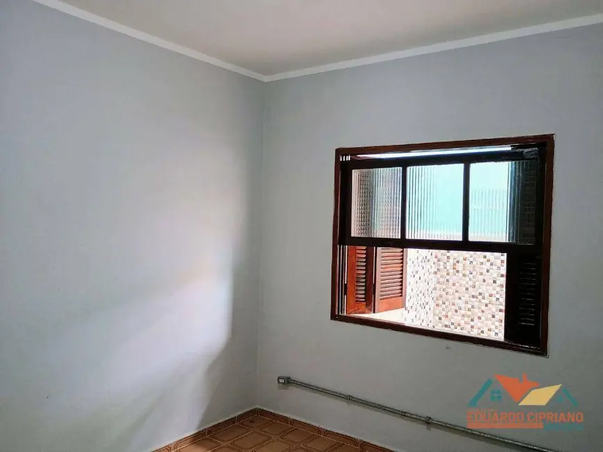 Foto 5 de Casa com 1 quarto para alugar, 55m2 em Massaguaçu, Caraguatatuba - SP