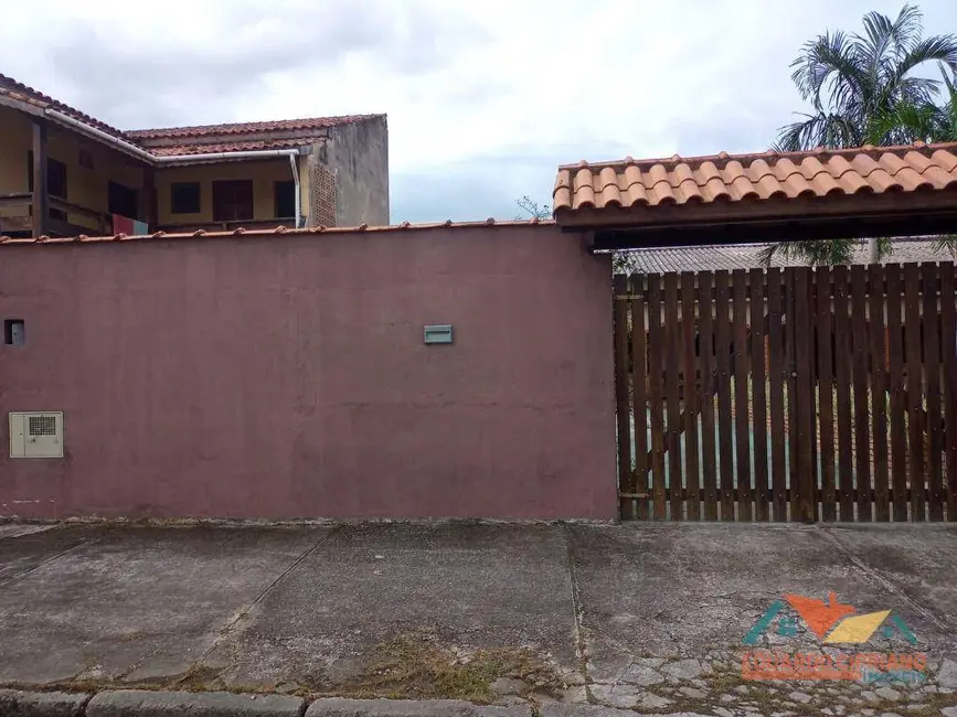 Foto 4 de Casa com 3 quartos à venda, 854m2 em Caraguatatuba - SP