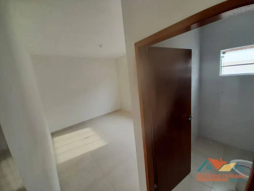 Foto 9 de Casa com 3 quartos à venda, 170m2 em Praia das Palmeiras, Caraguatatuba - SP