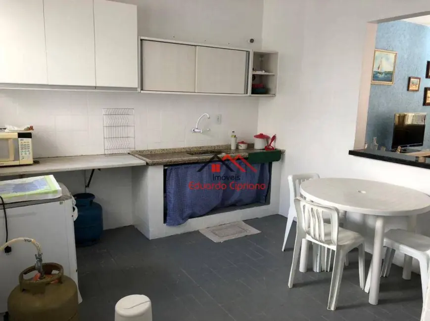 Foto 6 de Casa com 4 quartos à venda e para alugar, 258m2 em Jardim Adalgisa, Caraguatatuba - SP