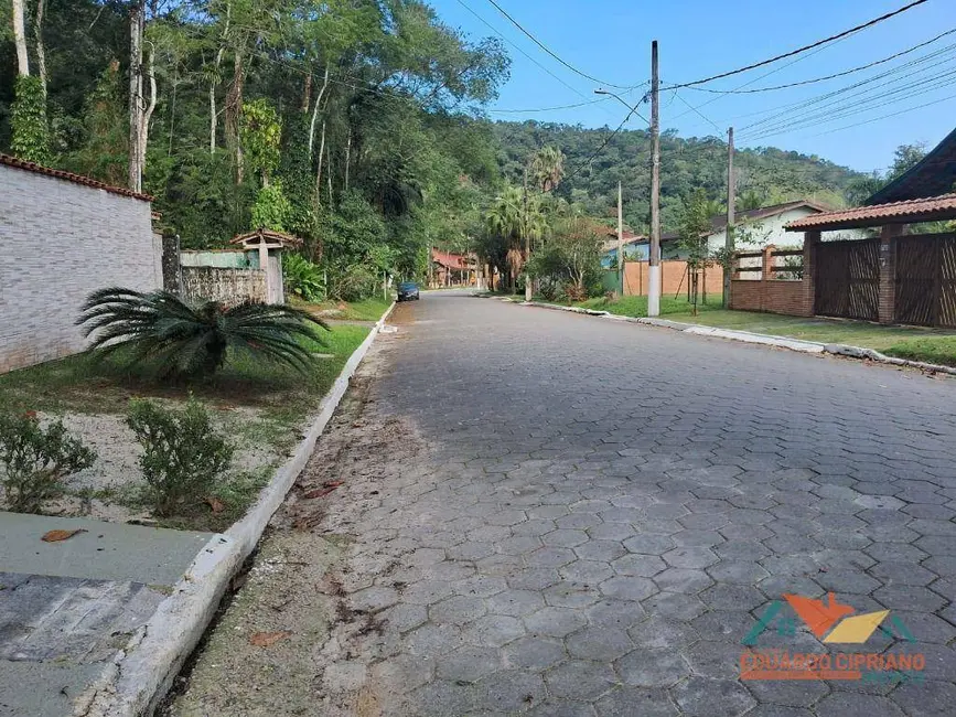 Foto 2 de Casa de Condomínio com 3 quartos à venda, 400m2 em Massaguaçu, Caraguatatuba - SP