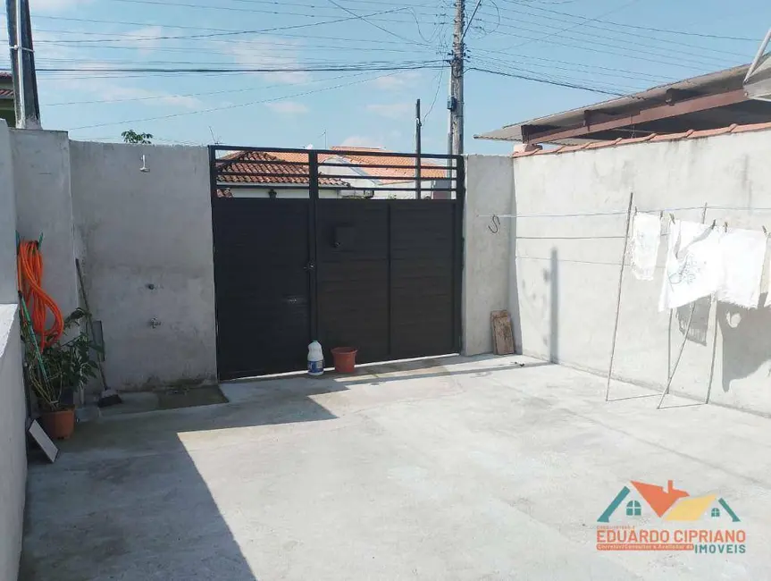 Foto 5 de Casa com 2 quartos à venda, 125m2 em Caraguatatuba - SP