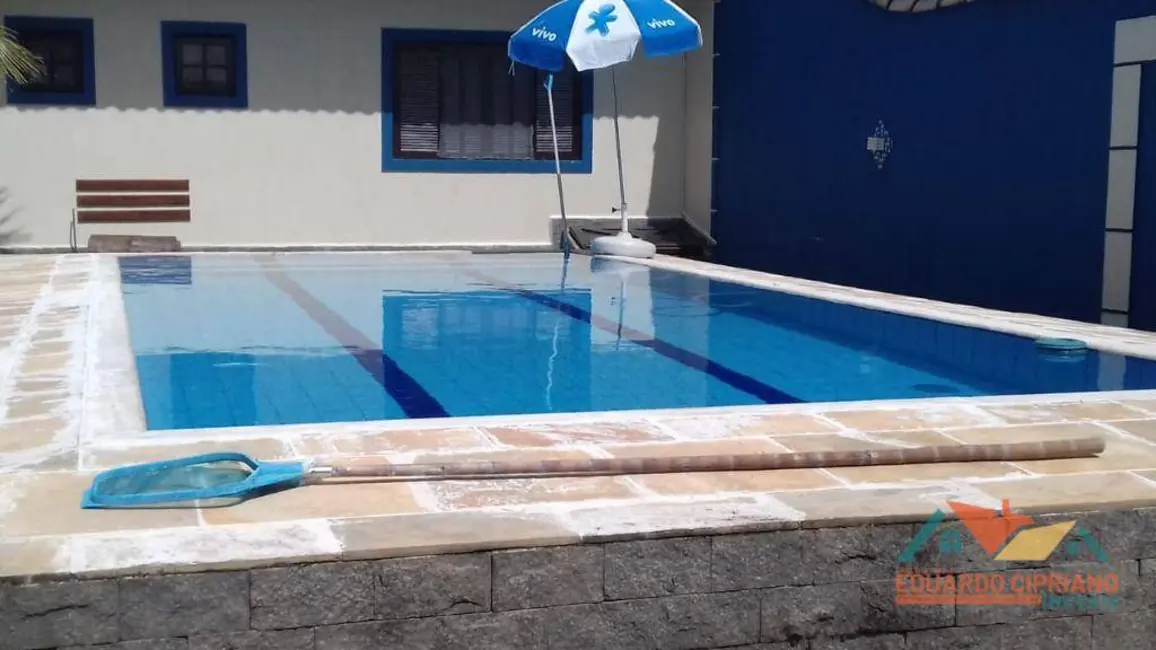 Foto 2 de Casa com 3 quartos à venda e para alugar, 500m2 em Caraguatatuba - SP