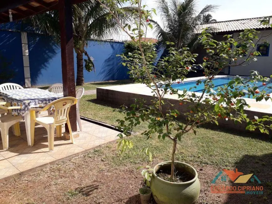 Foto 6 de Casa com 3 quartos à venda e para alugar, 500m2 em Caraguatatuba - SP