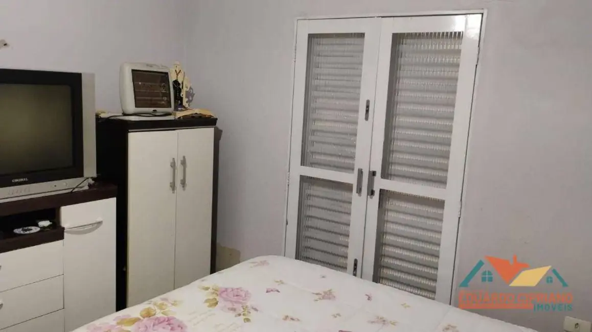 Casa com 3 quartos à venda, 1200m2 em Paraibuna - SP - imagem 9 Foto 9 de Casa com 3 quartos à venda, 1200m2 em Paraibuna - SP