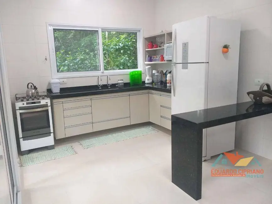 Foto 7 de Casa de Condomínio com 4 quartos à venda, 384m2 em Massaguaçu, Caraguatatuba - SP