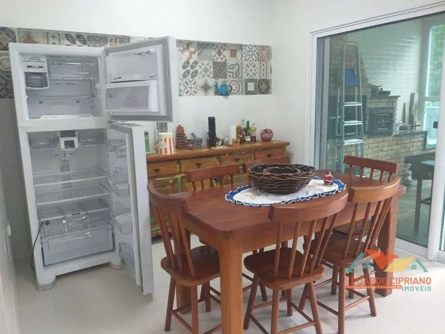 Foto 8 de Casa de Condomínio com 4 quartos à venda, 384m2 em Massaguaçu, Caraguatatuba - SP