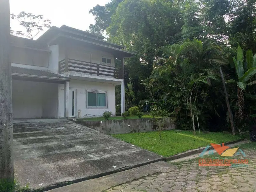 Foto 2 de Casa de Condomínio com 4 quartos à venda, 384m2 em Massaguaçu, Caraguatatuba - SP