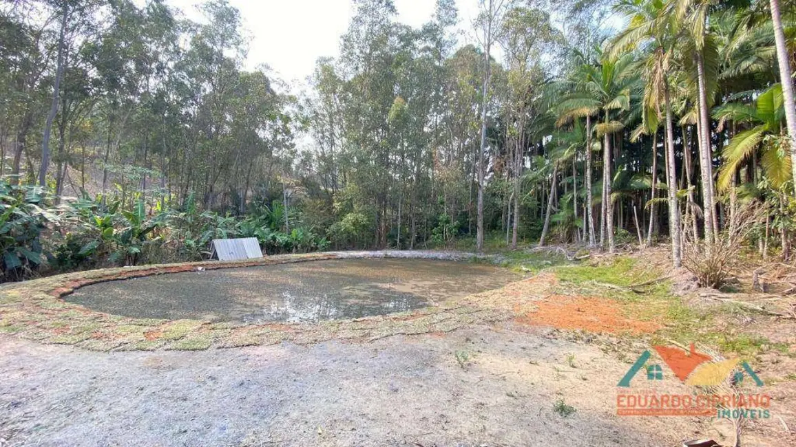 Foto 1 de Terreno / Lote à venda, 5300m2 em Paraibuna - SP
