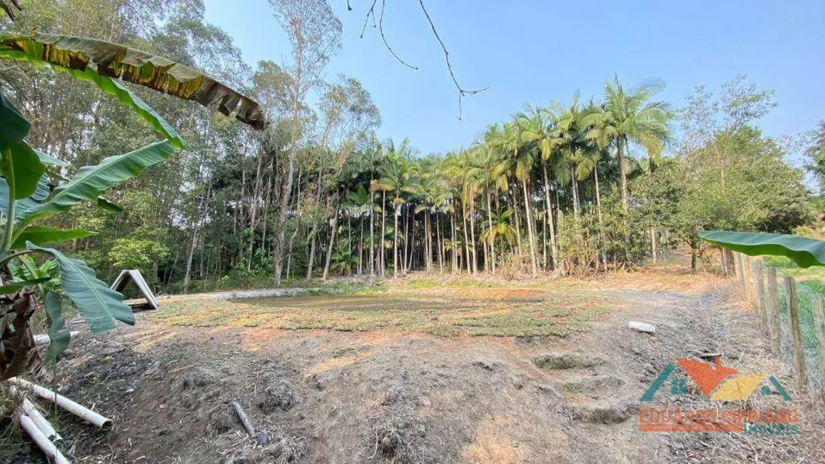 Terreno / Lote à venda, 5300m2 em Paraibuna - SP - imagem 4 Foto 4 de Terreno / Lote à venda, 5300m2 em Paraibuna - SP